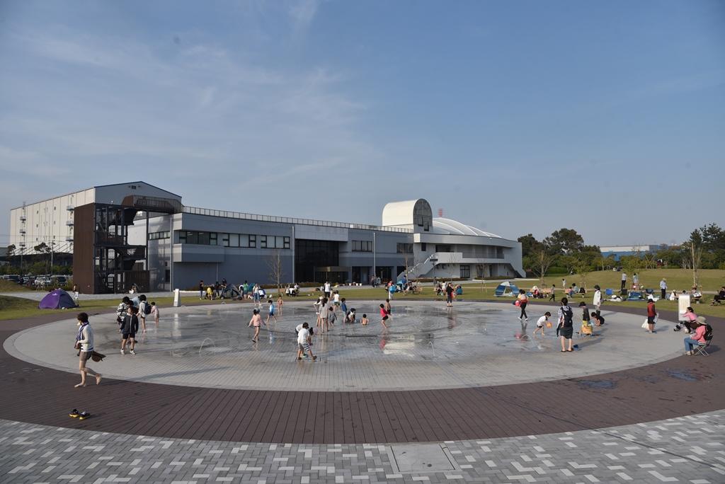 海浜公園の噴水広場